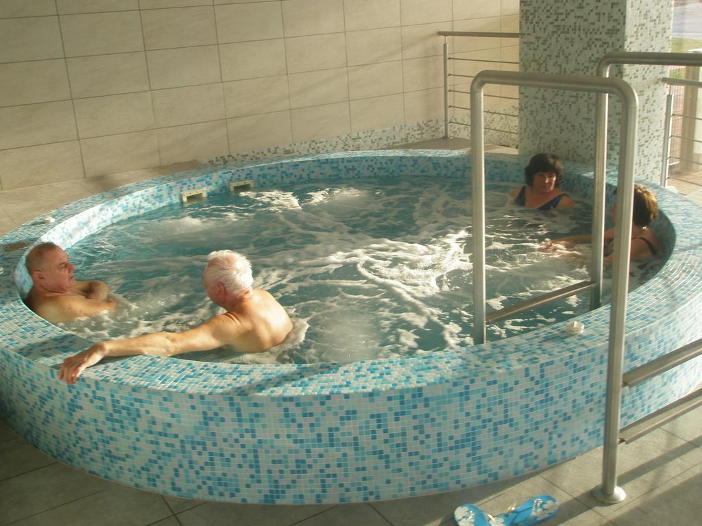 Club218 Relax Family Apartman ชิโอฟก ภายนอก รูปภาพ